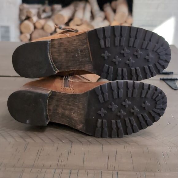 Matisse Chestnut Heeled Boots - Picture 8 of 16